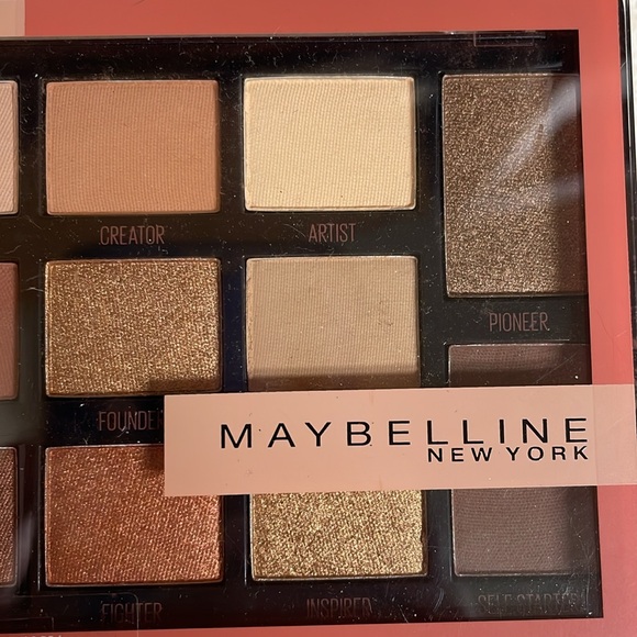 Maybelline Nudes of New York Eyeshadow - Picture 5 of 5